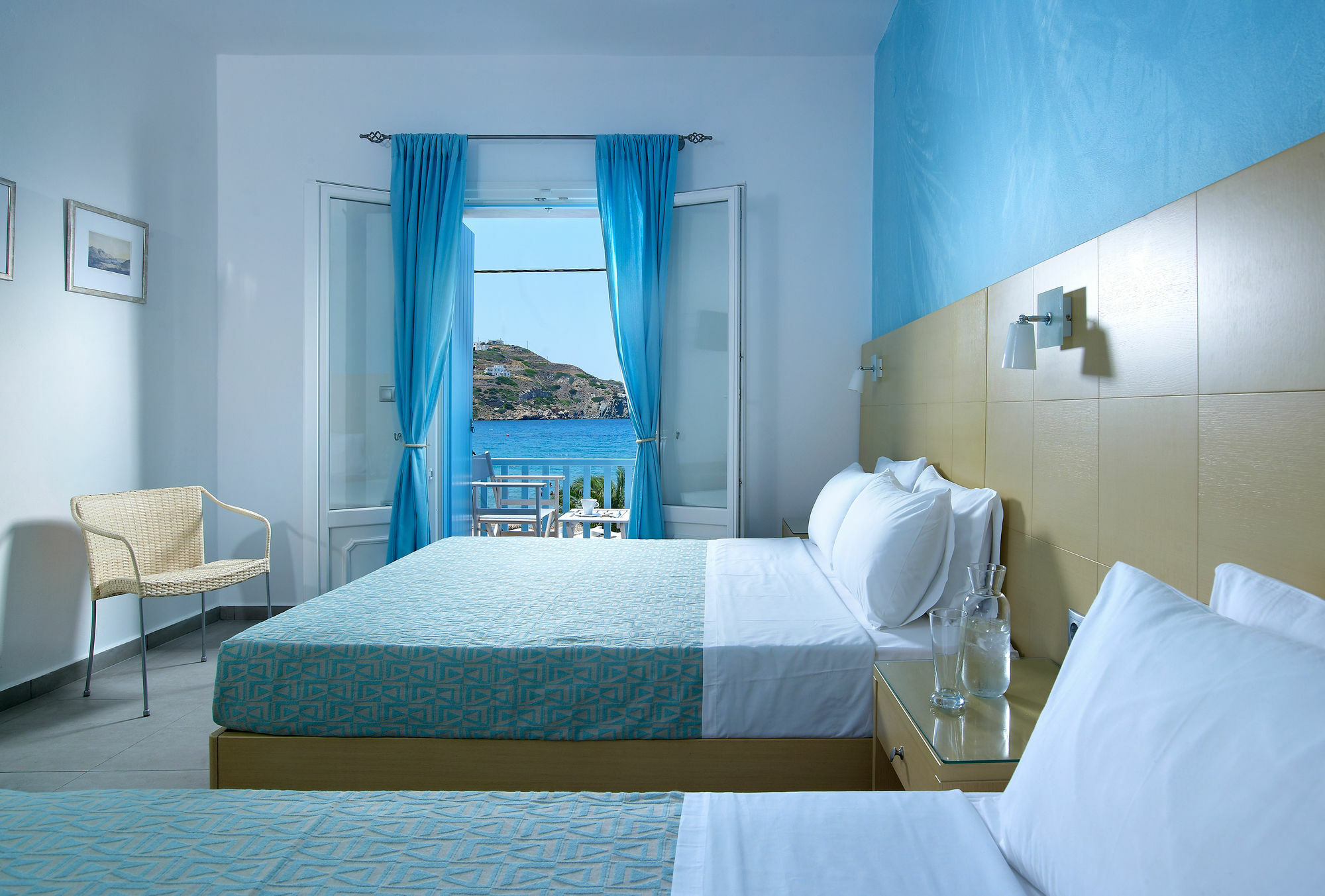 Blue Harmony Hotel Kini Exteriér fotografie